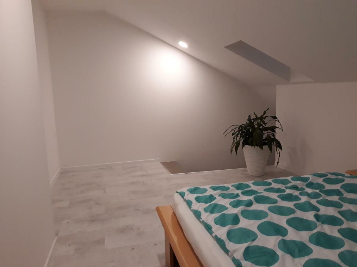 Luxusní apartmán přímo v centru u hotelu Thermal Karlovy Vary Esterno foto